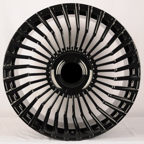 KoKo Kuture 068-L 9.5j-22 5*120 ET40 d72.6 Gloss Black