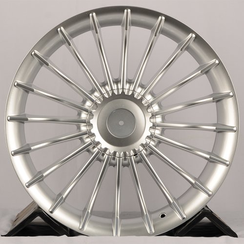 Powcan BK273 9.5j-19 5*120 ET25 d72.6 HS