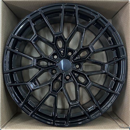 Powcan 3S1271 9j-19 5*120 ET40 d72.6 Gloss Black