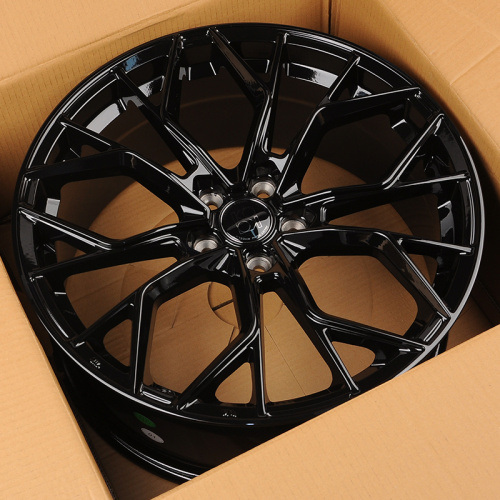 KoKo Kuture 5558 8.5j-19 5*114.3 ET42 d67.1 Gloss Black