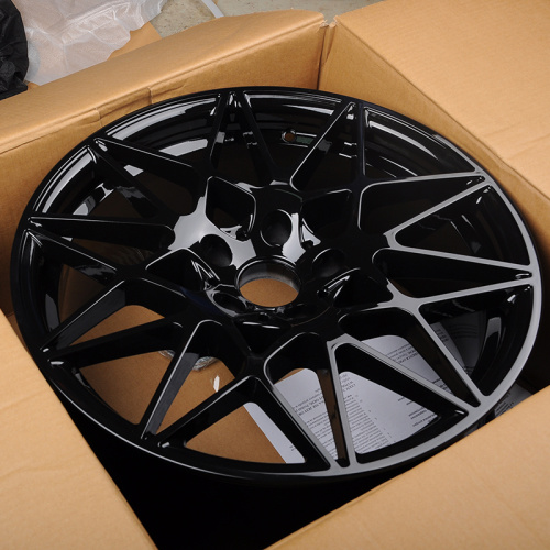 Powcan BK5167 9.5j-19 5*120 ET40 d72.6 Gloss Black