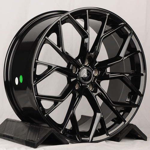 KoKo Kuture 5558 8.5j-19 5*114.3 ET42 d67.1 Gloss Black